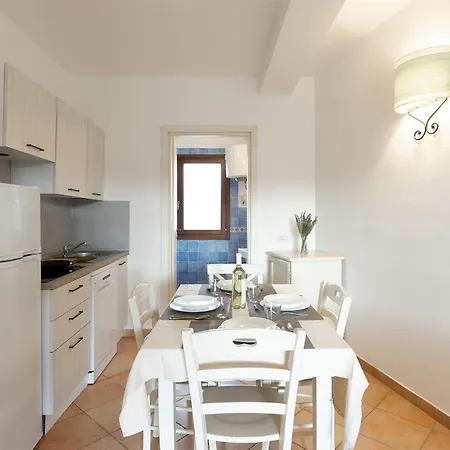 Hébergement de vacances Vignola Baia Dei Mirti B4 *